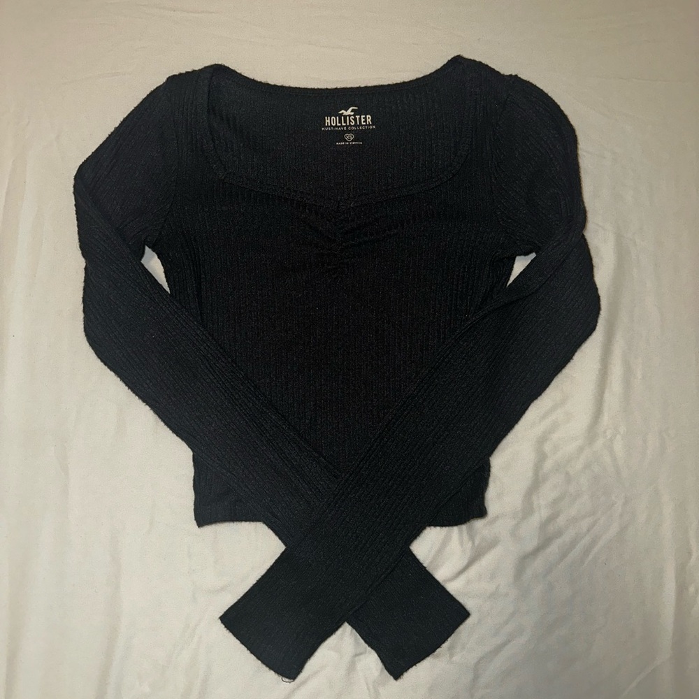 Hollister Women's Black Longsleeve